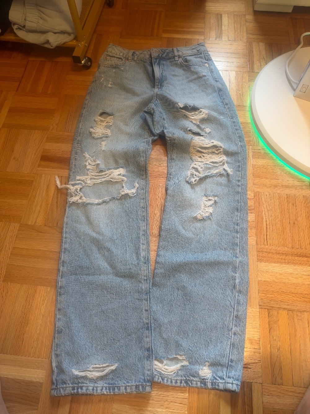 Garage  90s Distressed medium  Wash Denim Jeans Size 25